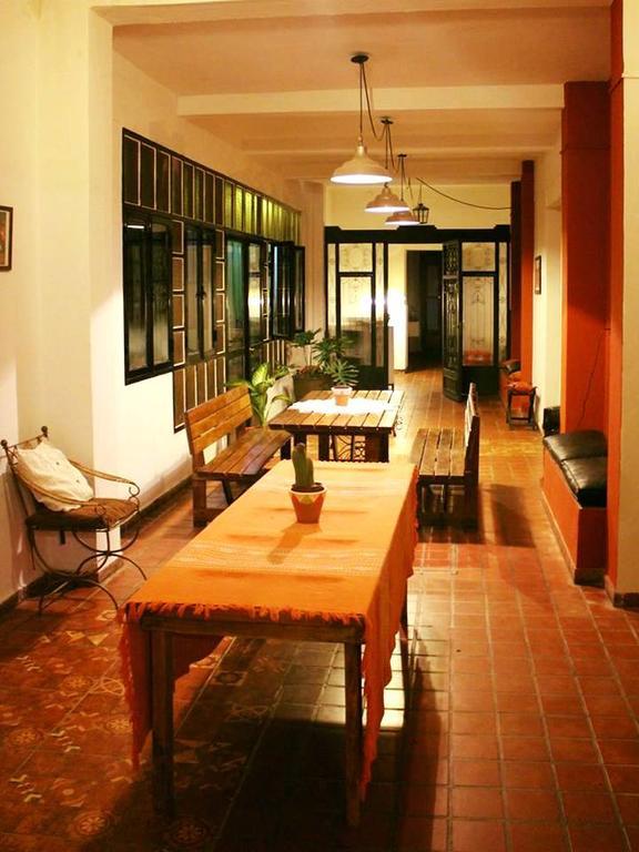 Gute Nacht Hostel Λα Ριόχα Εξωτερικό φωτογραφία